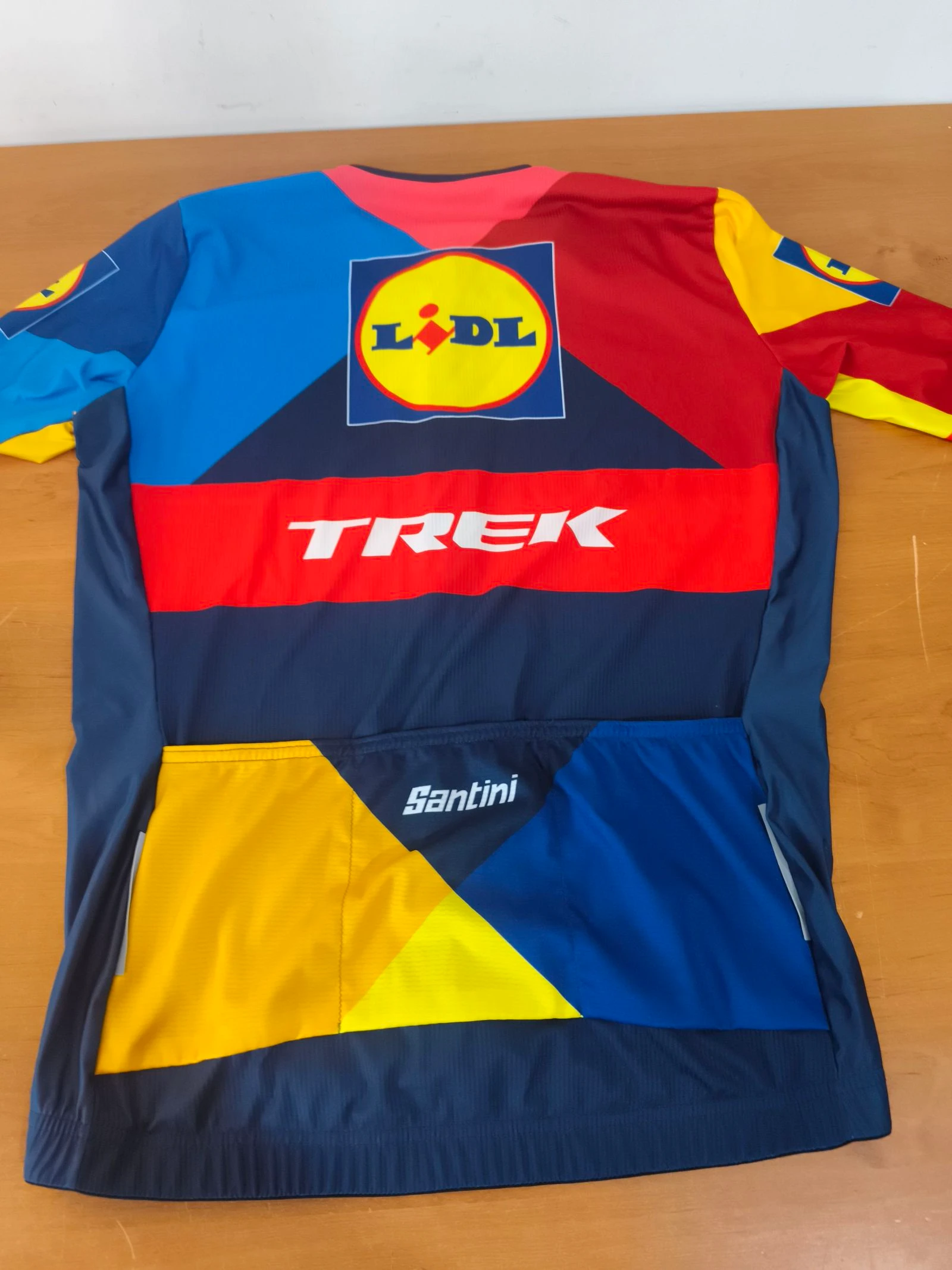 Conjunto de short+ camiseta santini – photo 4